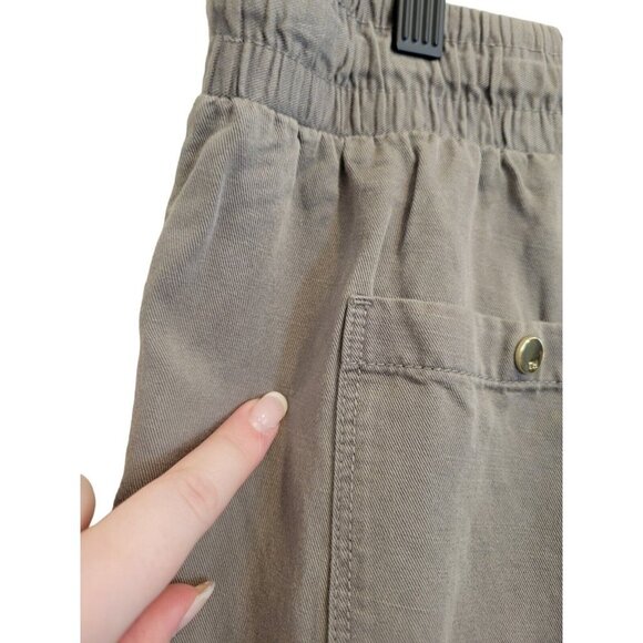 Tommy Hilfiger Olive Army Green Khakis Cargo Capri Pants M Cropped Utility Baggy - Picture 6 of 10